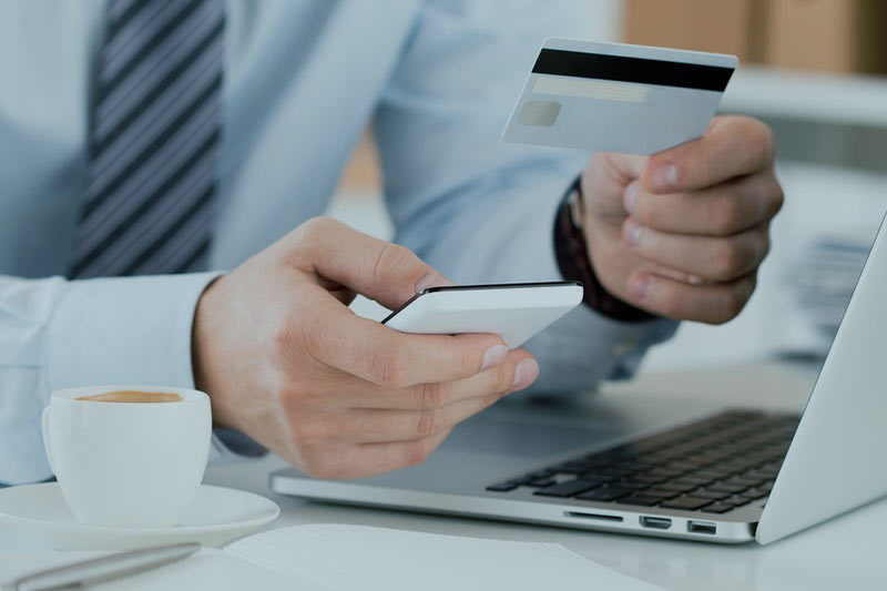 online shopping with credit cards